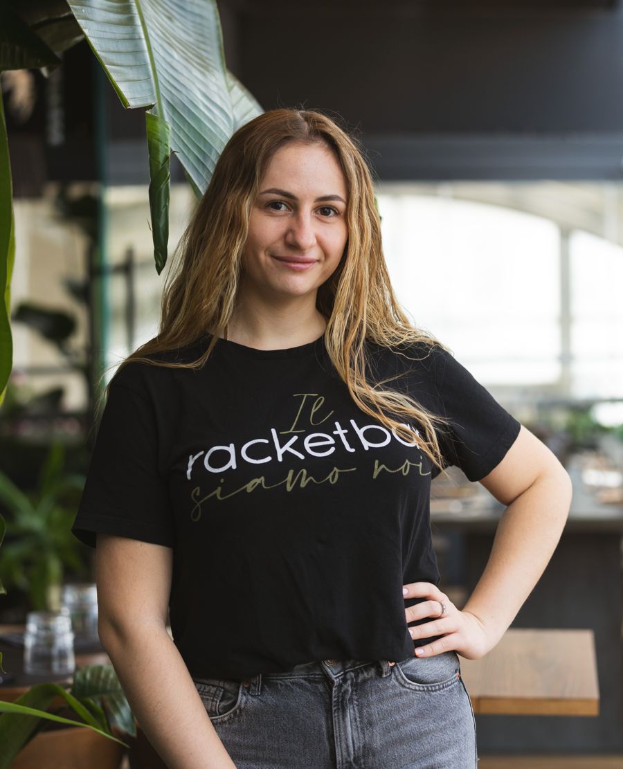 Nadiia, Staff sala